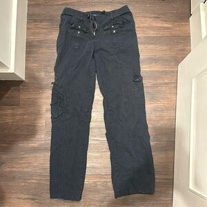 Brandy Melville low waisted navy cargo pants. Size Small